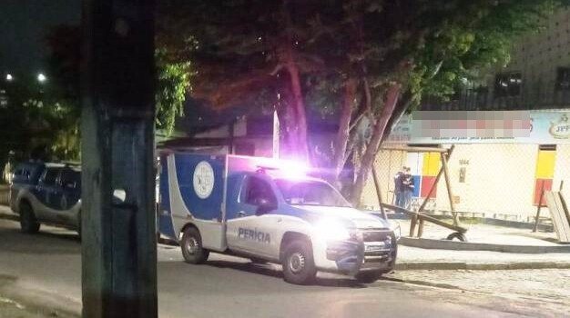 Pai encontra corpo, de filho