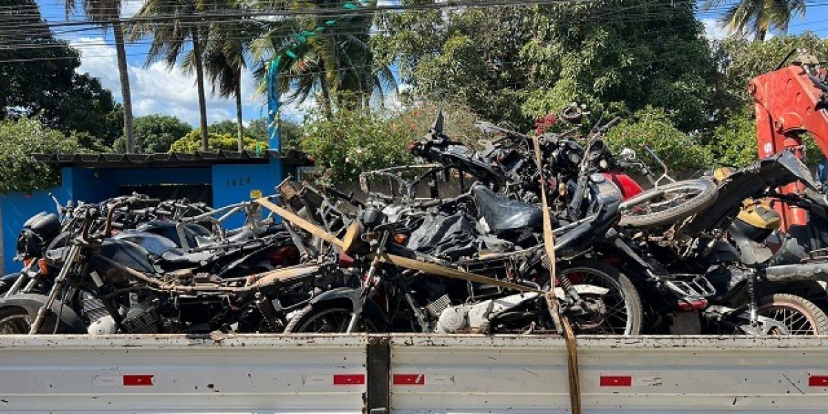 sucatas de motos